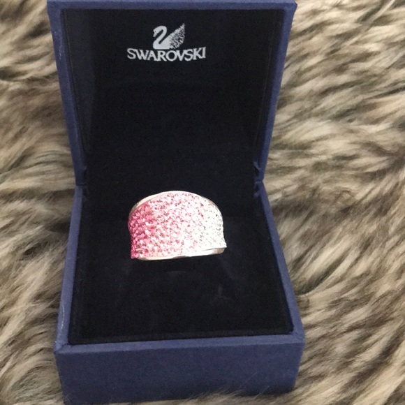 Swarovski Jewelry - Swarovski crystal ring in ombré pink